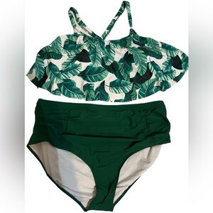 Cupshe plussize 2 piece bikini swimsuit with flounce top- top and bottoms sz 4XL